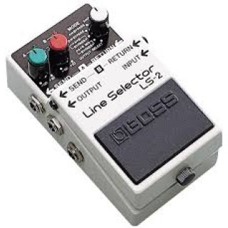 Boss LS-2 Line Selector Compact Pedalı Boss LS-2 Line Selector Compact Pedalı