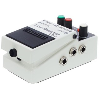 Boss LS-2 Line Selector Compact Pedalı Boss LS-2 Line Selector Compact Pedalı