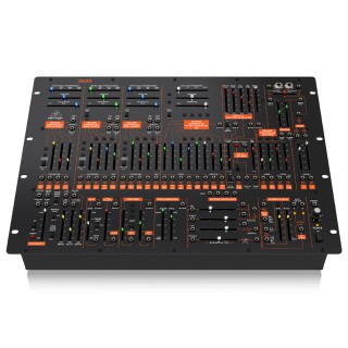 BEHRINGER 2600 / Analog Synthesizer BEHRINGER 2600 / Analog Synthesizer