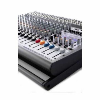 BEHRINGER EUROPOWER PMP6000 1600W 20 Kanal Power Mikser