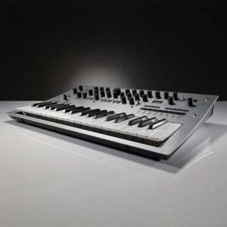 minilogue minilogue