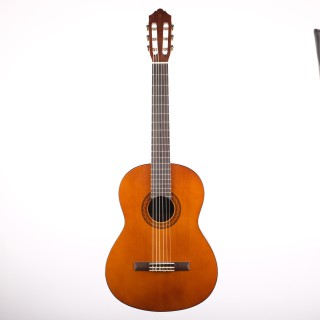 [Outlet] Yamaha C40 Klasik Gitar (Natural) (OL 24-24049)